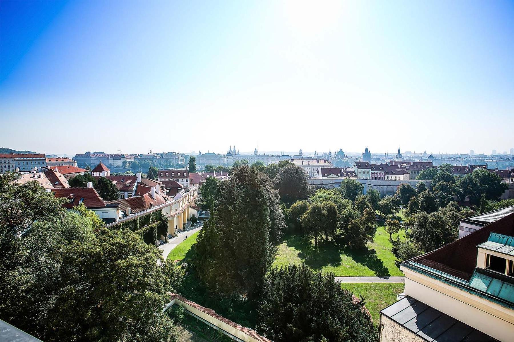 Luxury Family Hotel Royal Palace Prague Exterior photo View of the park