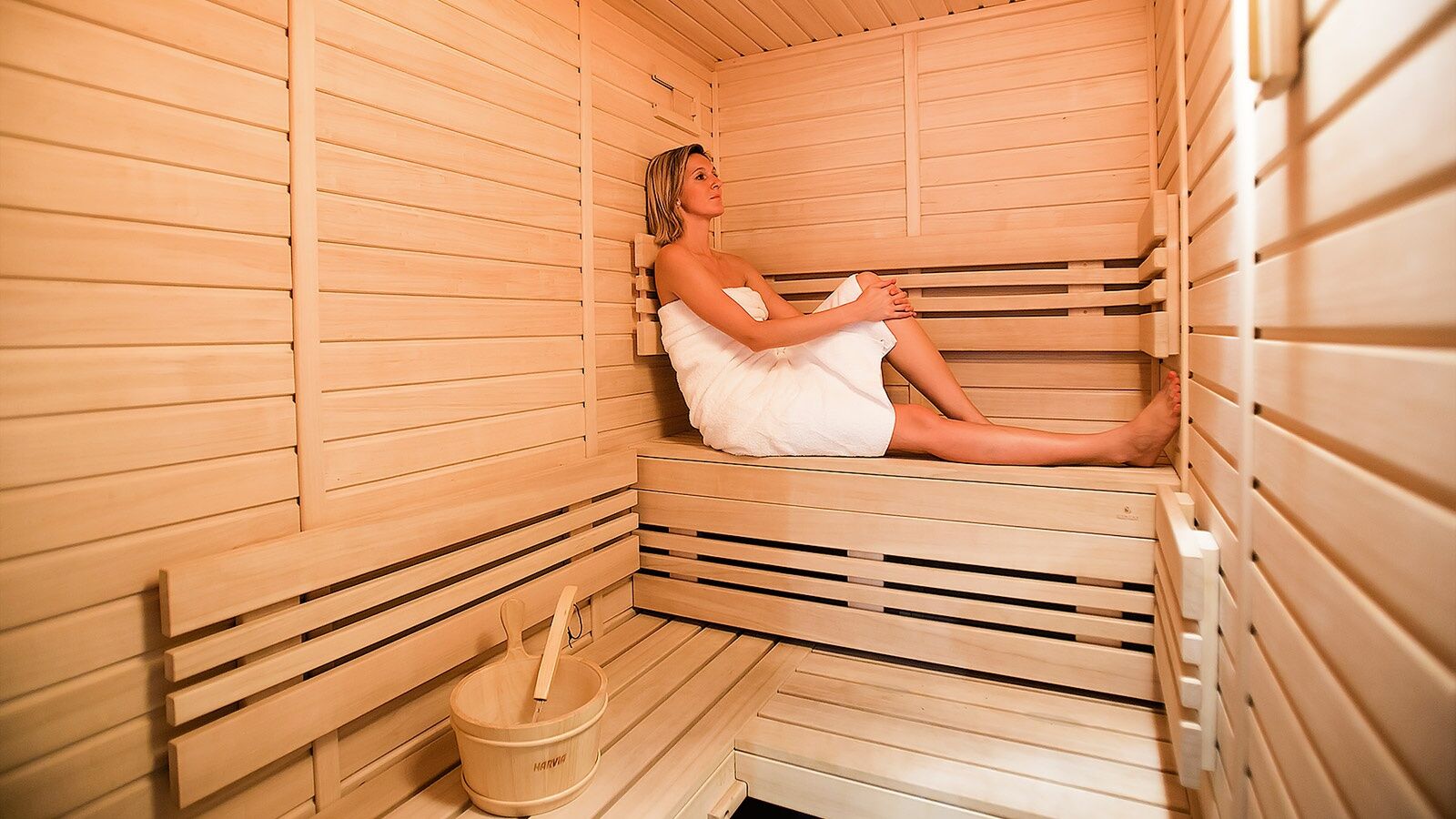 Luxury Family Hotel Royal Palace Prague Facilities photo A woman in a sauna