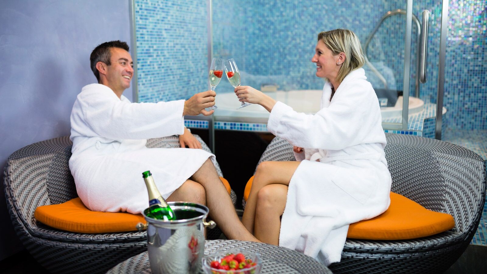 Luxury Family Hotel Royal Palace Prague Facilities photo A couple wearing bathrobes